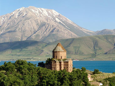 راهنمای کامل سفر به وان + انواع راه های سفر زمینی به وان راهنمای کامل سفر به وان + انواع راه های سفر زمینی به وان