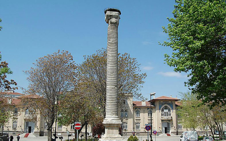 ستون ژولیان