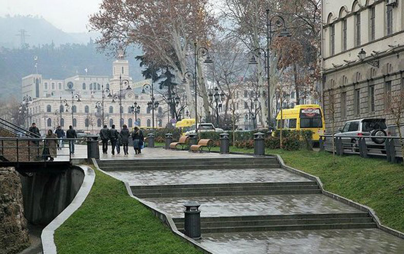 خیابان روستاولی