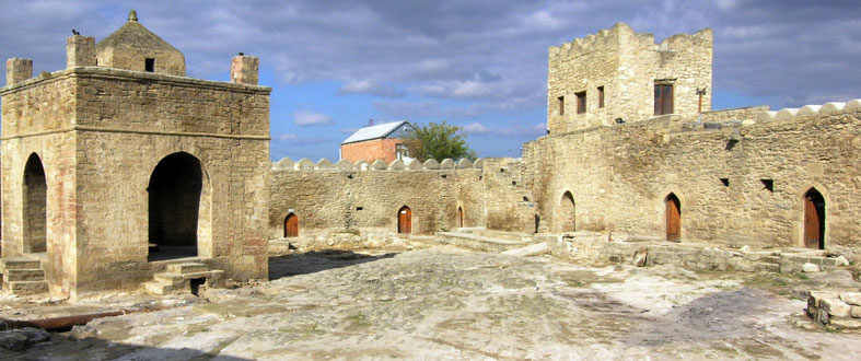 آتشگاه باکو