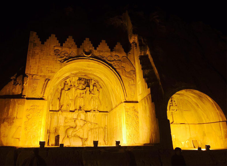 طاق بستان؛ جاذبه گردشگری کرمانشاه در سفرهای نوروزی