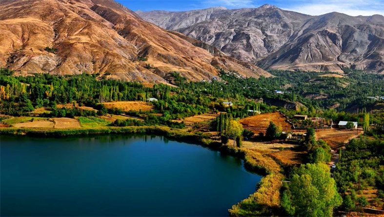 دریاچه زیبای اوان، مأمن پرندگان مهاجر پائیزی دریاچه زیبای اوان، مأمن پرندگان مهاجر پائیزی