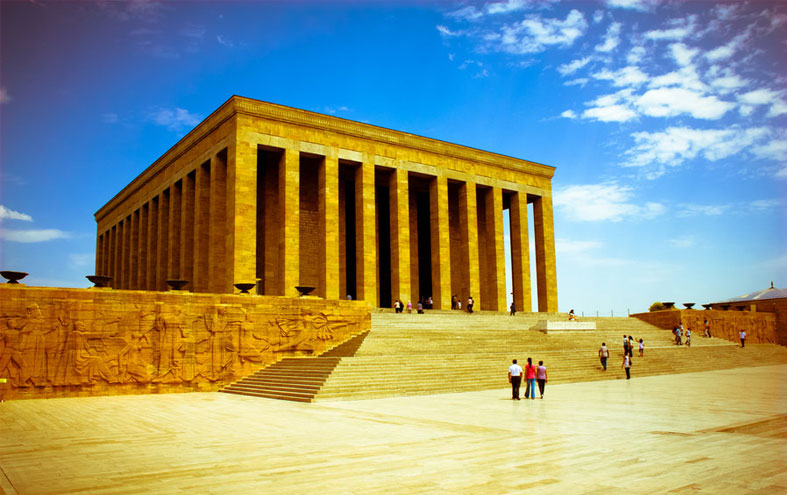 آرامگاه آنیت کبیر