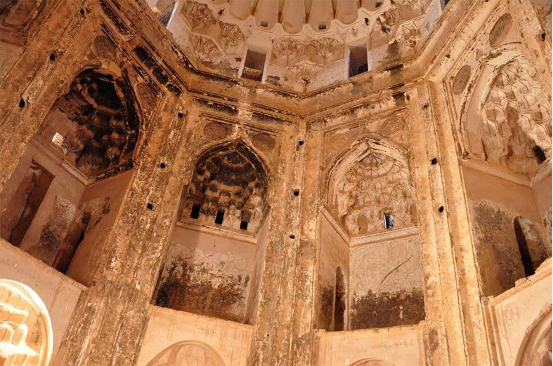 برج علی آباد کاشمر منتظر گردشگران تاریخ دوست است! برج علی آباد کاشمر منتظر گردشگران تاریخ دوست است!