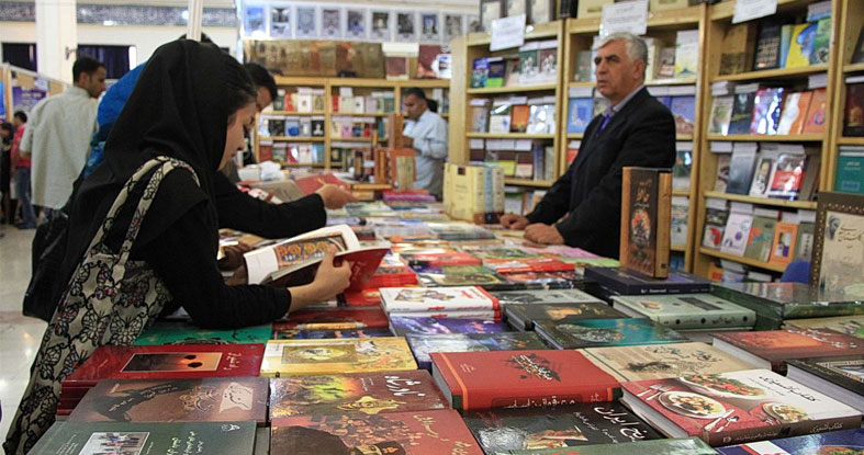 جابه جایی بازدیدکنندگان شهرستانی نمایشگاه کتاب از طریق اتوبوس‌های پایانه‌ها