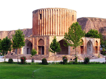 کلات، سرزمین دژهای نفوذ ناپذیر کلات، سرزمین دژهای نفوذ ناپذیر