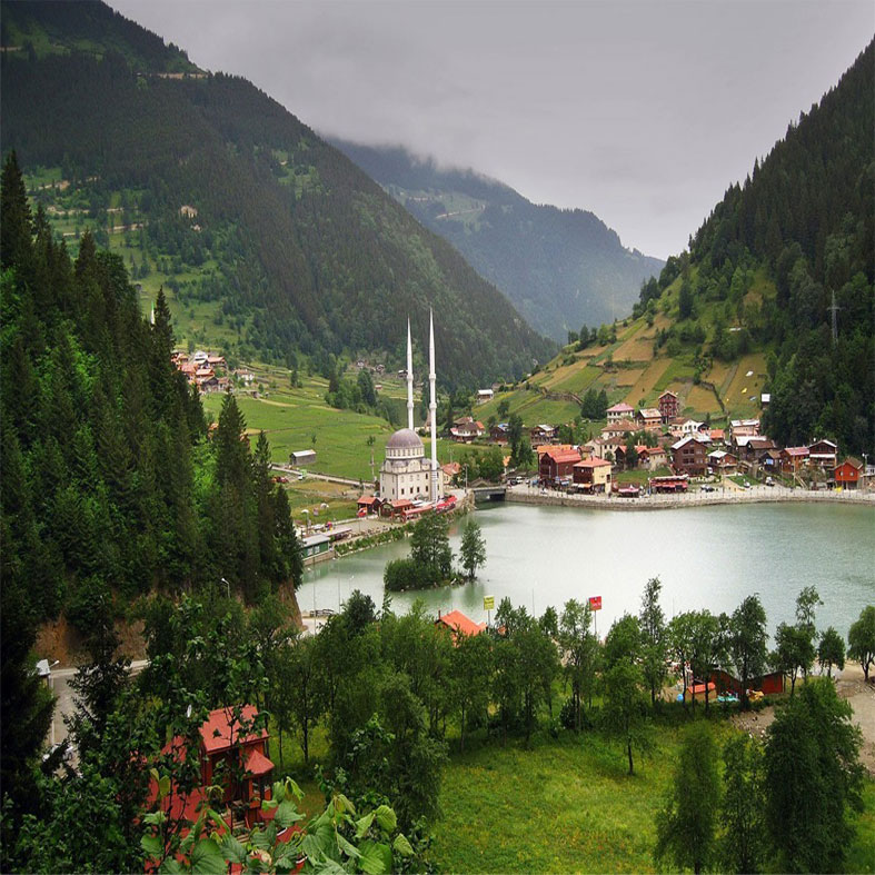 دریاچه اوزون گول